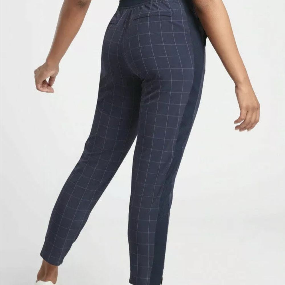 Athleta Brooklyn ankle pants, navy windowpane print size 18